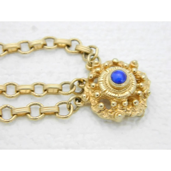 VTG Gold Tone Faux Blue Lapis Lazuli Pearl Etruscan Byzantine Style Bracelet - Picture 4 of 6